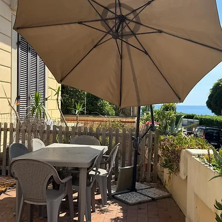 Apartment La Perla