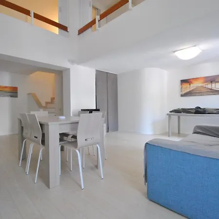 La Perla Apartment *